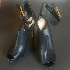 Guess high heels